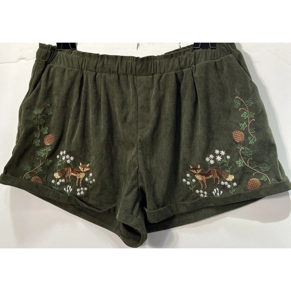 Women's ROMWE Pull On Corduroy Shorts Embroidered Nature Fox Sz 3XL  EC